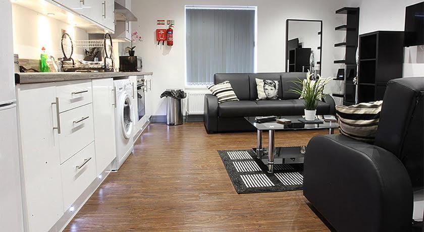 Lewis Apartment 1 Northern Quarter Sleeps Upto 4 مانشستر المظهر الخارجي الصورة