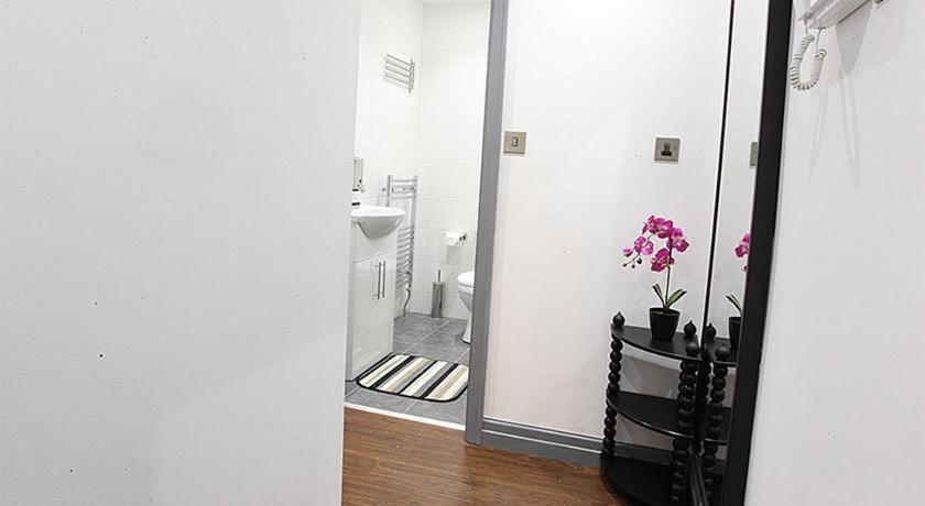 Lewis Apartment 1 Northern Quarter Sleeps Upto 4 مانشستر المظهر الخارجي الصورة