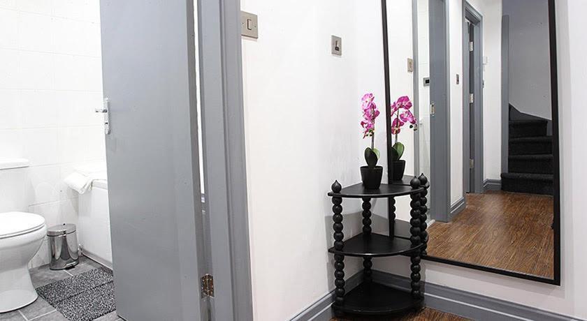Lewis Apartment 1 Northern Quarter Sleeps Upto 4 مانشستر المظهر الخارجي الصورة