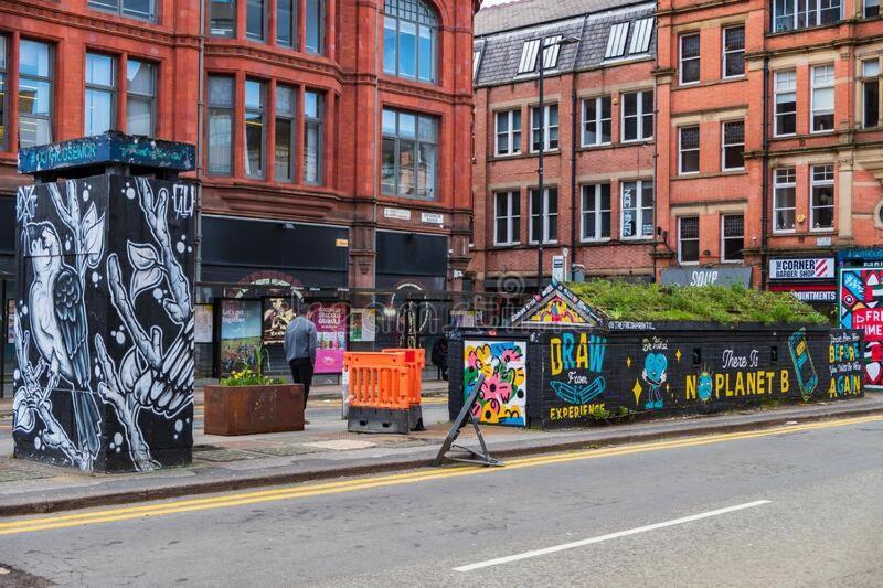 Lewis Apartment 1 Northern Quarter Sleeps Upto 4 مانشستر المظهر الخارجي الصورة