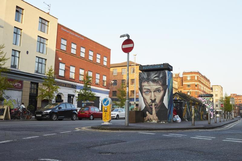 Lewis Apartment 1 Northern Quarter Sleeps Upto 4 مانشستر المظهر الخارجي الصورة