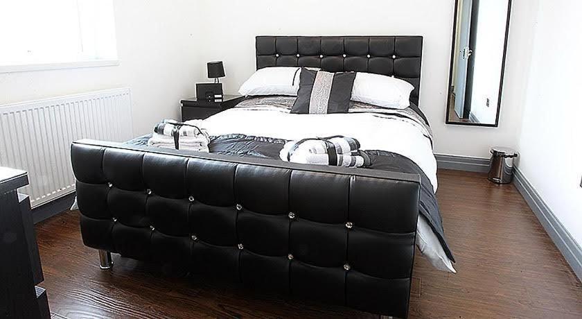 Lewis Apartment 1 Northern Quarter Sleeps Upto 4 مانشستر المظهر الخارجي الصورة